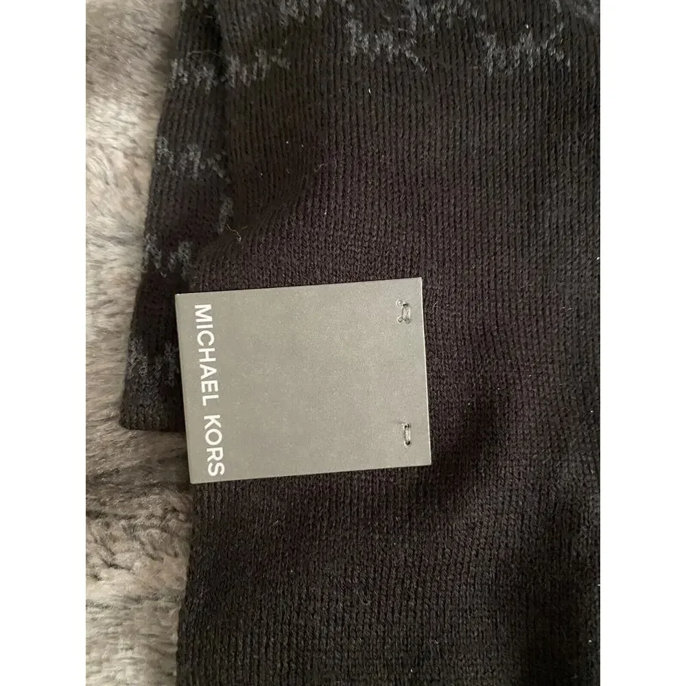 NWT Michael Kors Black Repeat Logo Jaquard Scarf